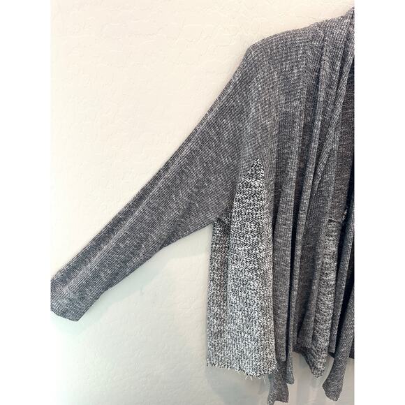 UMGEE | Plus Size Gray Ribbed Lightweight Waterfall Open Front Cardigan | 2XL - Picture 3 of 5